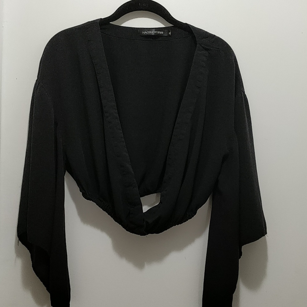 Bell Sleeved Crop Top Coverup
